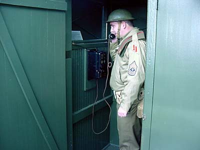 EE-71 Phone Booth